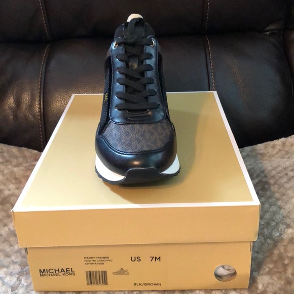 Michael Kors shoes. Brand new with box - Picture 1 of 4